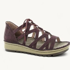 NAOT - Yarrow - Violet Nubuck Sz 39 EU - 8 US Lace Sandals Leather